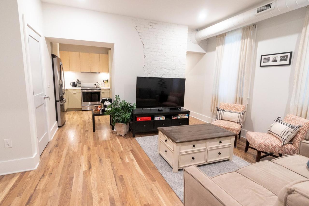 Spacious 2 Bed 2 Bath Downtown Otr Condo Minutes Walk To The Reds Bengals Stadium & More! Cincinnati Buitenkant foto