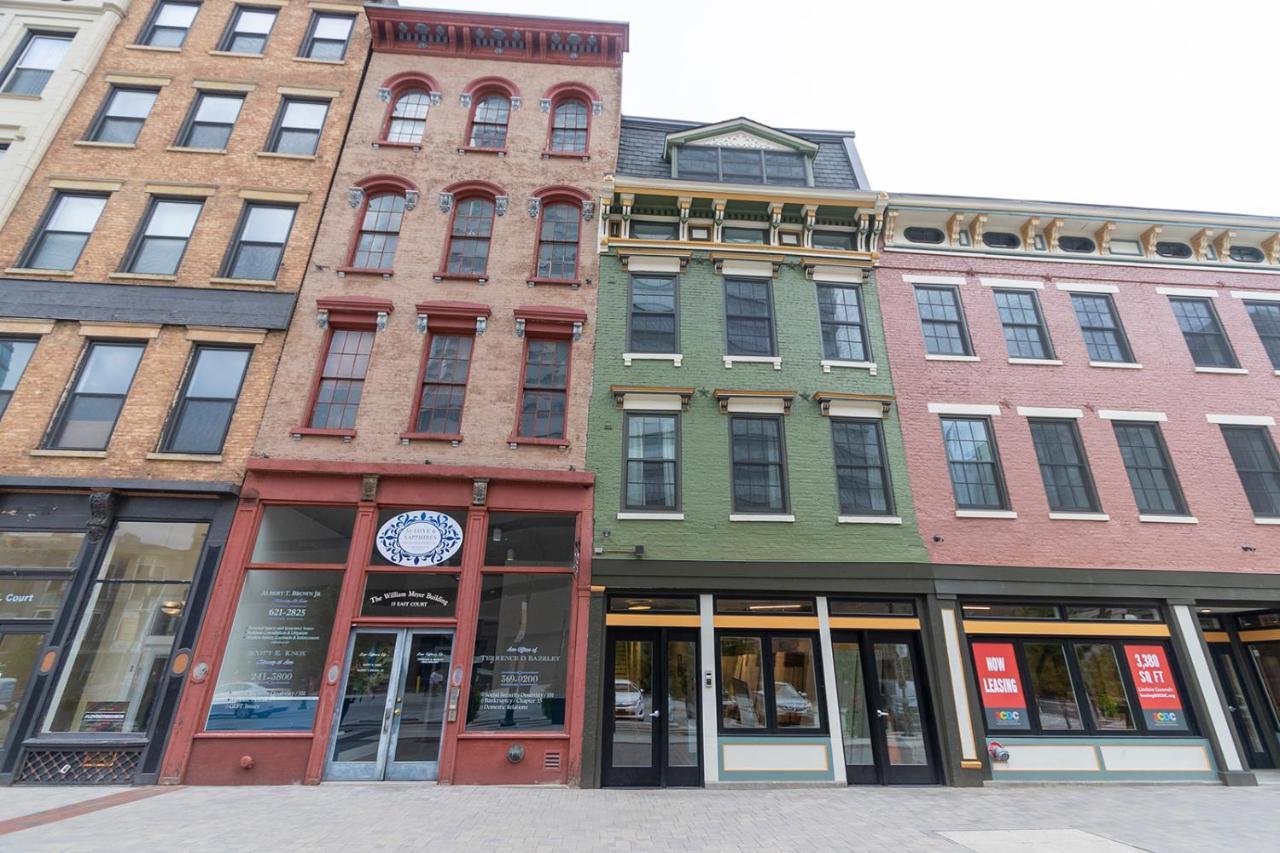 Spacious 2 Bed 2 Bath Downtown Otr Condo Minutes Walk To The Reds Bengals Stadium & More! Cincinnati Buitenkant foto