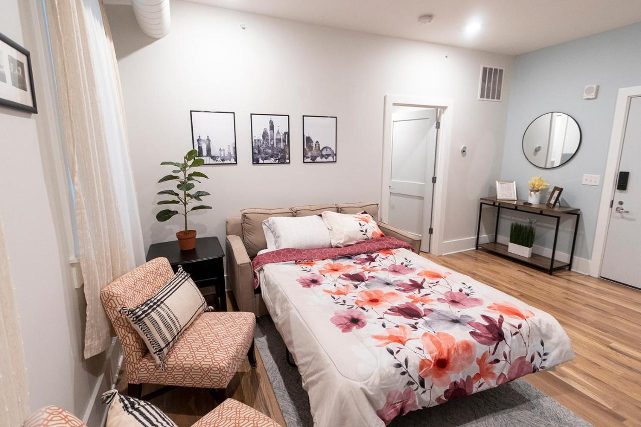 Spacious 2 Bed 2 Bath Downtown Otr Condo Minutes Walk To The Reds Bengals Stadium & More! Cincinnati Buitenkant foto